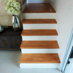 ลูกนอนบันได