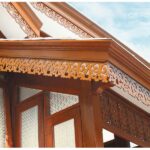 ฉลุเชิงชาย